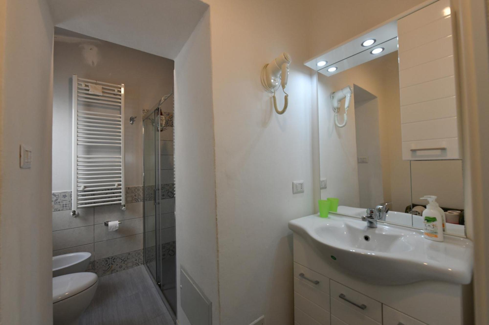 Tresnuraghes B&B Tredomus מראה חיצוני תמונה