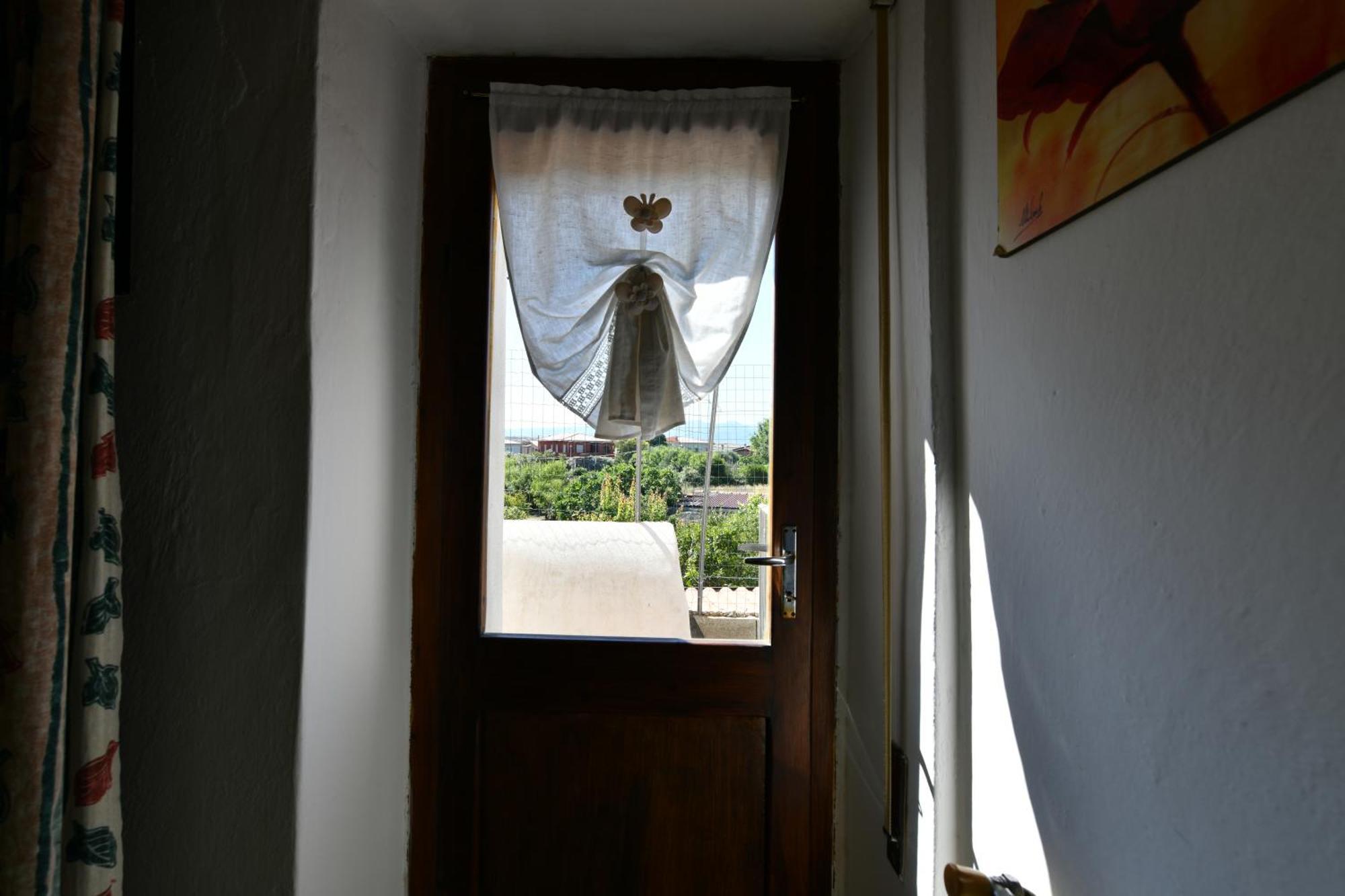 Tresnuraghes B&B Tredomus מראה חיצוני תמונה