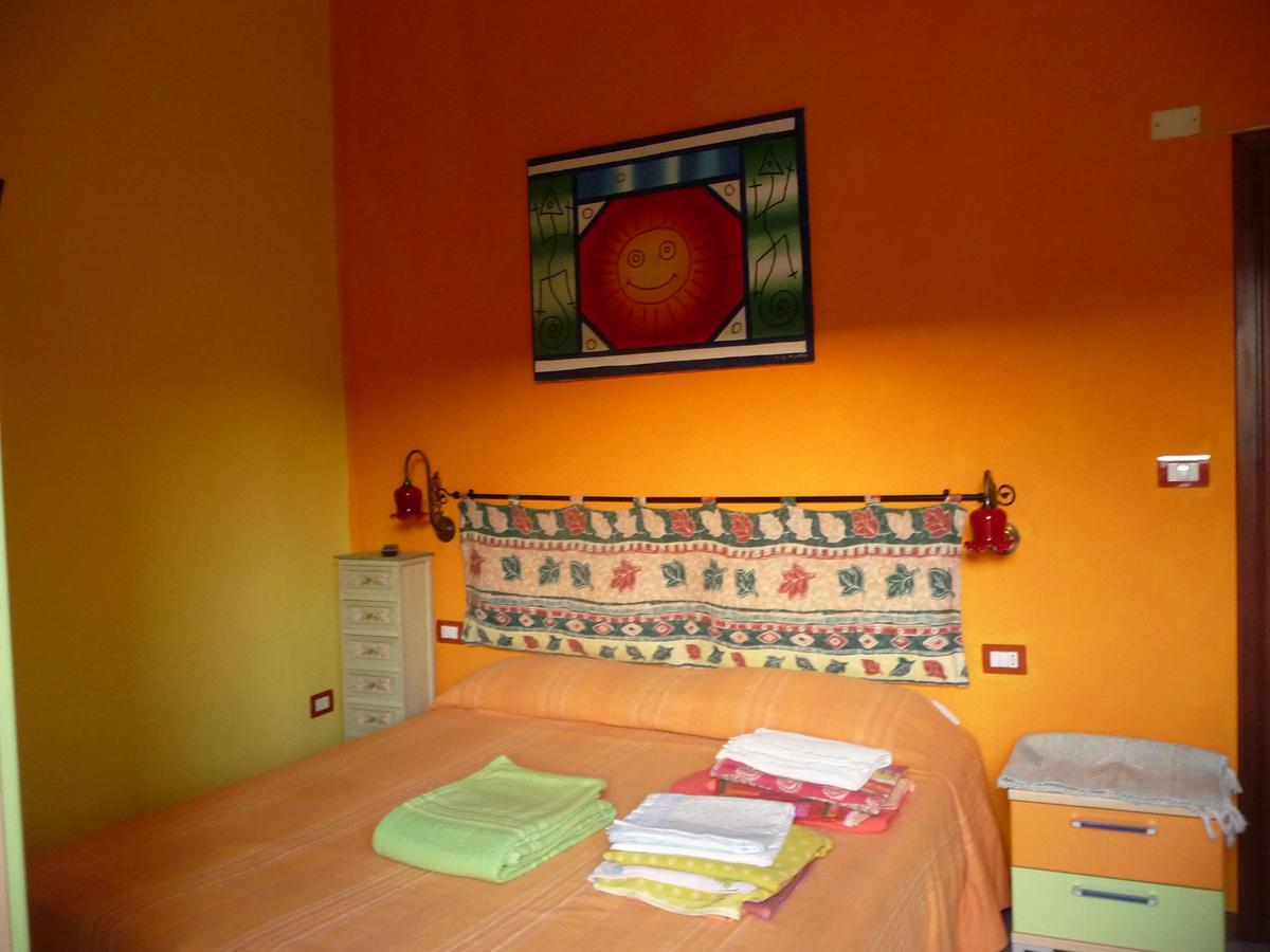 Tresnuraghes B&B Tredomus מראה חיצוני תמונה